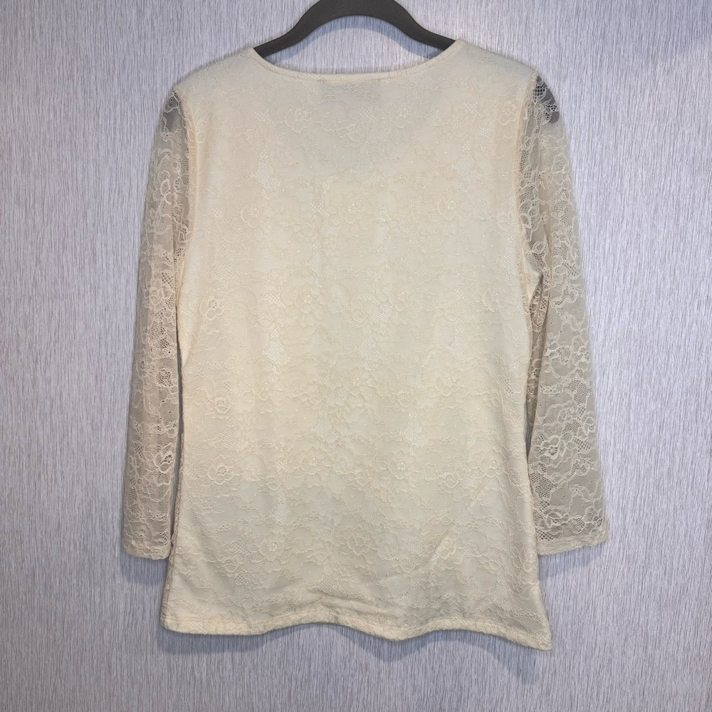 Sunday in Brooklyn Cream Lace Cropped Sleeve Top size small - Picture 3 of 5